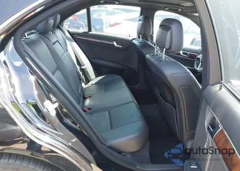 2014 Mercedes-Benz C 250 Sport из США, поврежденный, VIN WDDGF4HB3EA956882